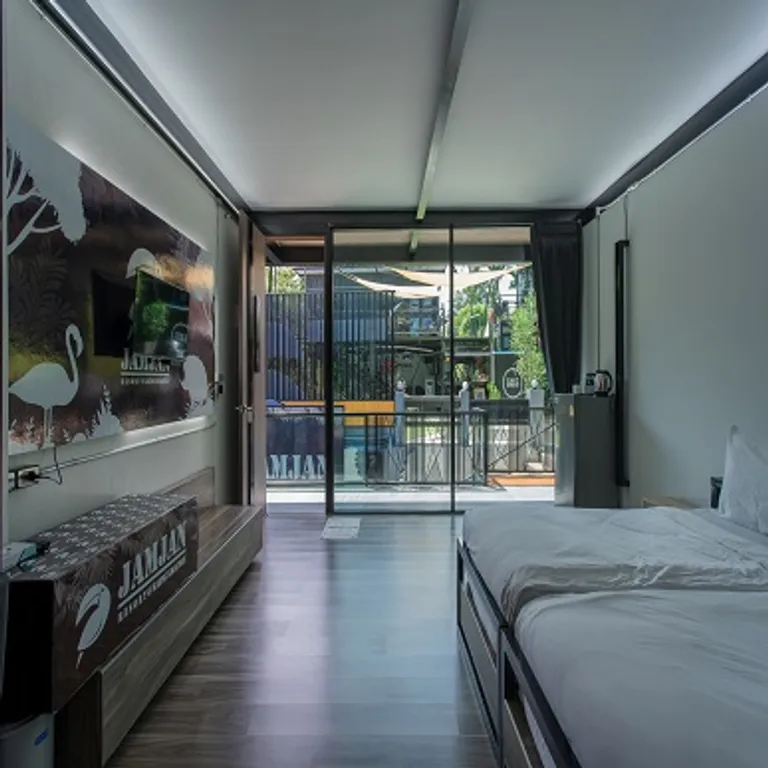 Jamjan Room