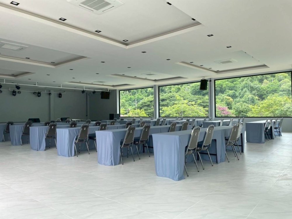 Meeting Room B