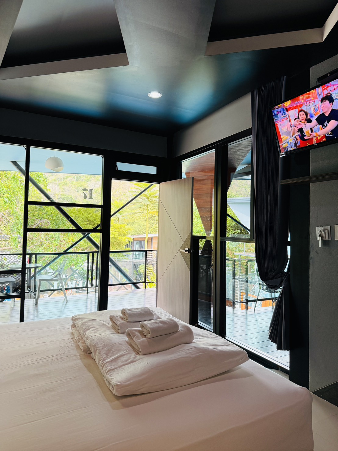 Jamjan Room
