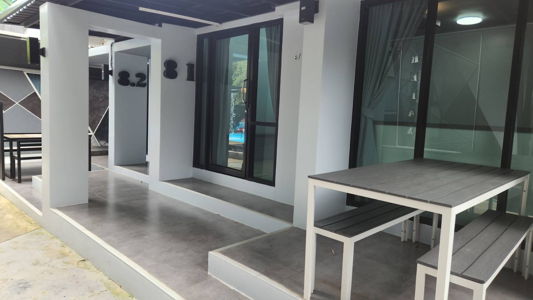 บ้านแจ่มจันทร์ 8