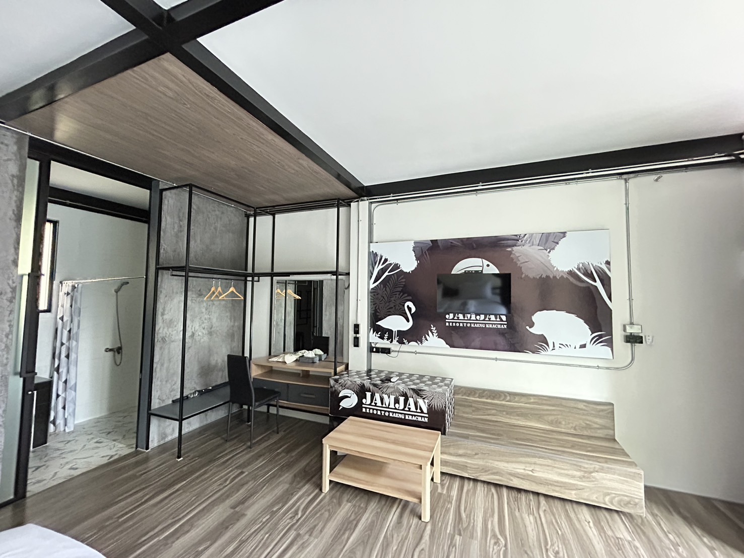 Jamjan Room